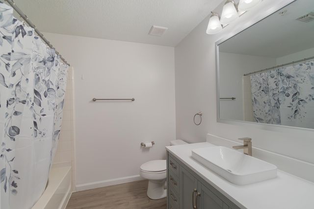 9873 Baywinds Drive 5107, West Palm Beach, FL 33411