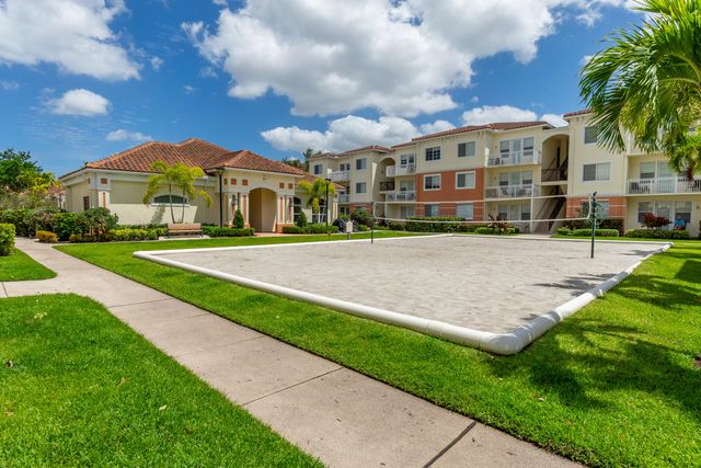 9873 Baywinds Drive 5107, West Palm Beach, FL 33411