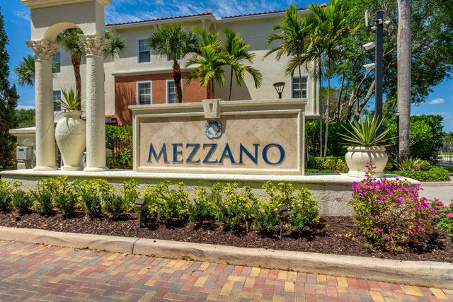 9873 Baywinds Drive 5107, West Palm Beach, FL 33411