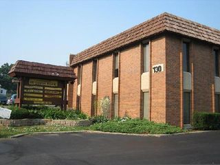 130 N Bloomingdale Road 203, Bloomingdale, IL 60108