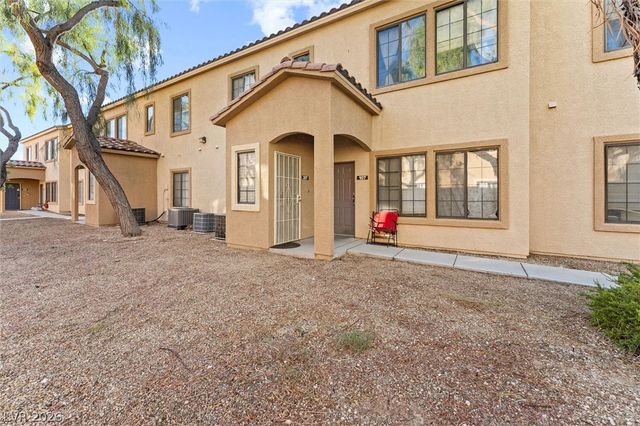 2041 Hussium Hills Street 207, Las Vegas, NV 89108