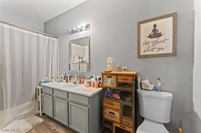 2041 Hussium Hills Street 207, Las Vegas, NV 89108