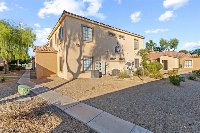 2041 Hussium Hills Street 207, Las Vegas, NV 89108