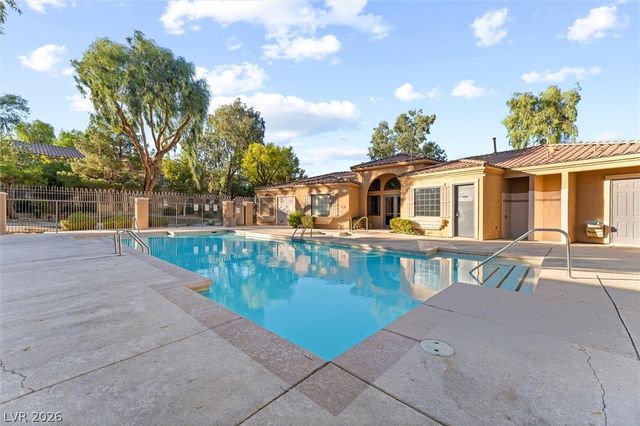 2041 Hussium Hills Street 207, Las Vegas, NV 89108