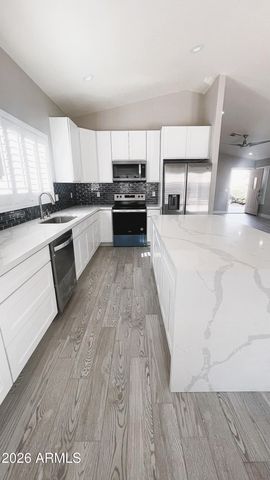 4625 E DRY CREEK Road, Phoenix, AZ 85044