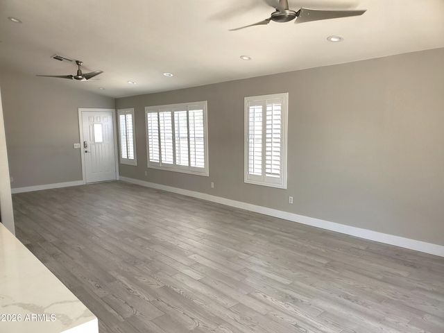 4625 E DRY CREEK Road, Phoenix, AZ 85044
