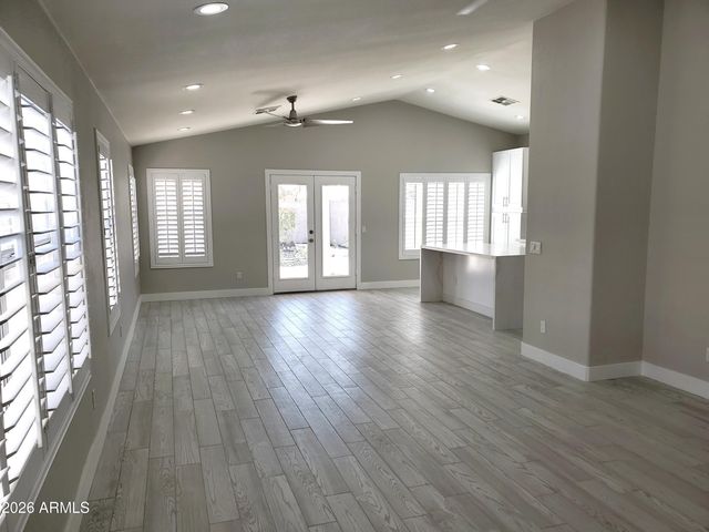 4625 E DRY CREEK Road, Phoenix, AZ 85044