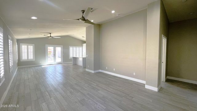 4625 E DRY CREEK Road, Phoenix, AZ 85044