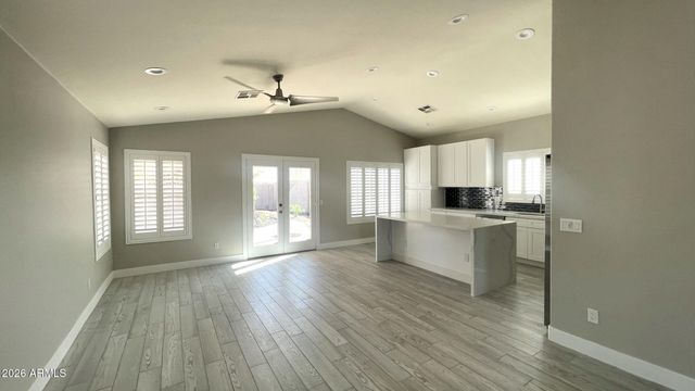 4625 E DRY CREEK Road, Phoenix, AZ 85044