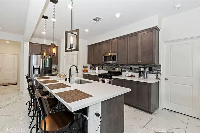 12465 Gramercy Lane, Victorville, CA 92392