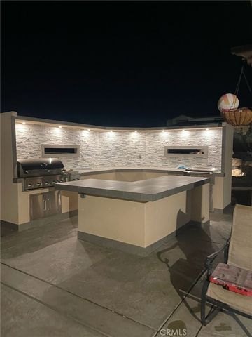 12465 Gramercy Lane, Victorville, CA 92392