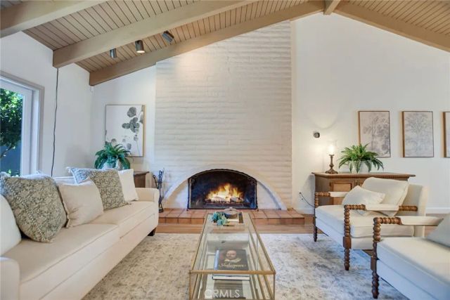 2354 8th Street, La Verne, CA 91750