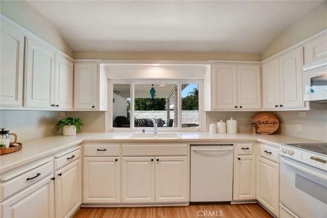 2354 8th Street, La Verne, CA 91750