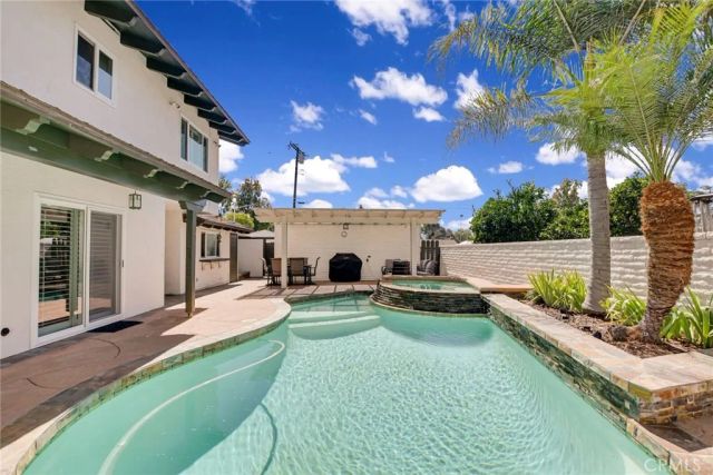 2354 8th Street, La Verne, CA 91750
