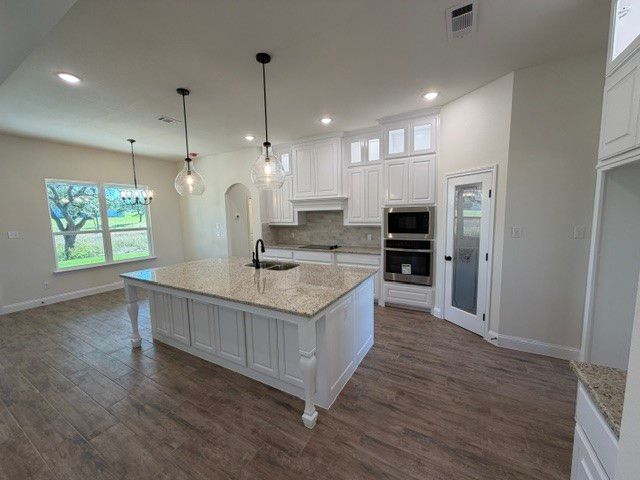 112 Coalson Crossing, Azle, TX 76020