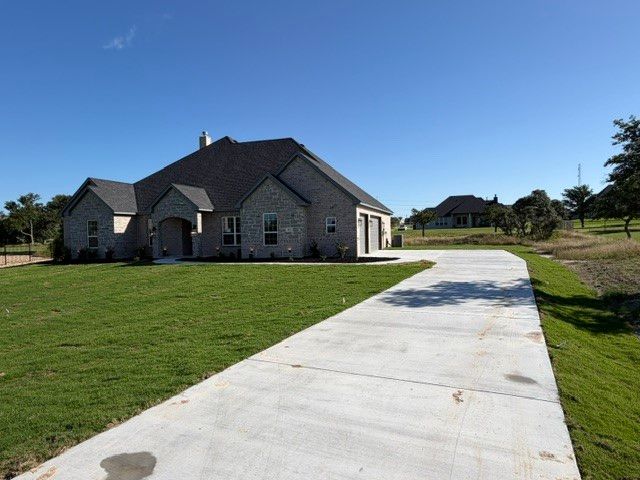 112 Coalson Crossing, Azle, TX 76020