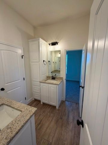 112 Coalson Crossing, Azle, TX 76020