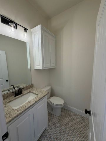 112 Coalson Crossing, Azle, TX 76020