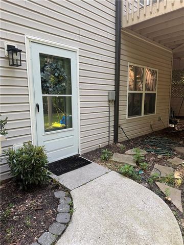 4857 Netherlands Place, Flowery Branch, GA 30542