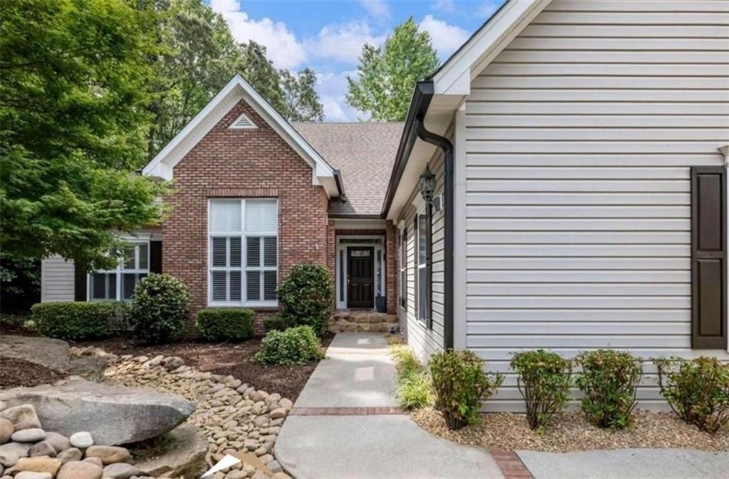 4857 Netherlands Place, Flowery Branch, GA 30542