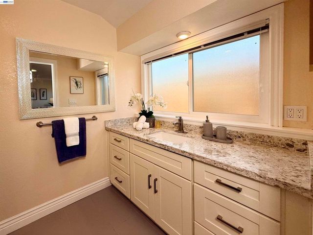4414 GROVER DR, Fremont, CA 94536
