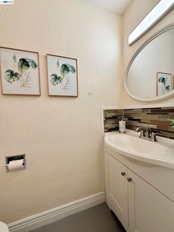 4414 GROVER DR, Fremont, CA 94536