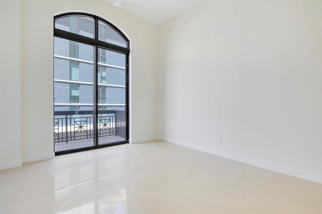 701 S Olive Avenue 316, West Palm Beach, FL 33401