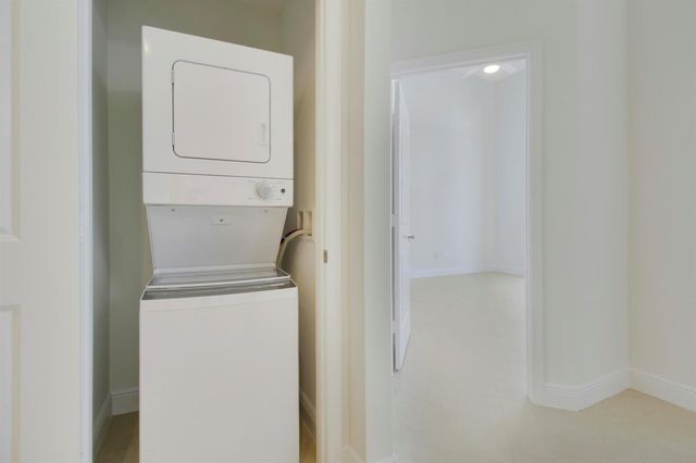 701 S Olive Avenue 316, West Palm Beach, FL 33401