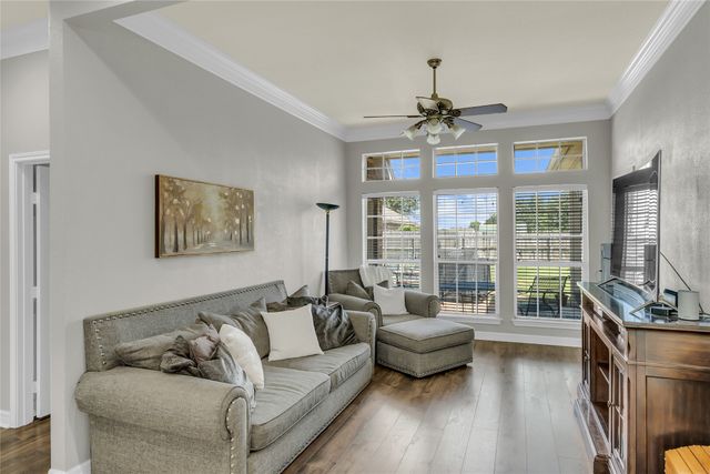 5613 Landsdown Drive, Waco, TX 76708