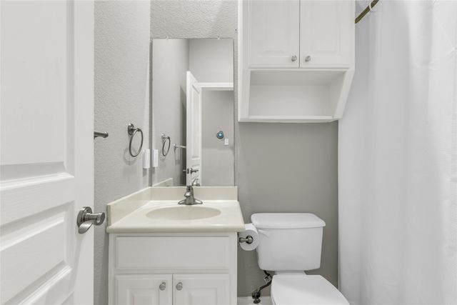 5613 Landsdown Drive, Waco, TX 76708