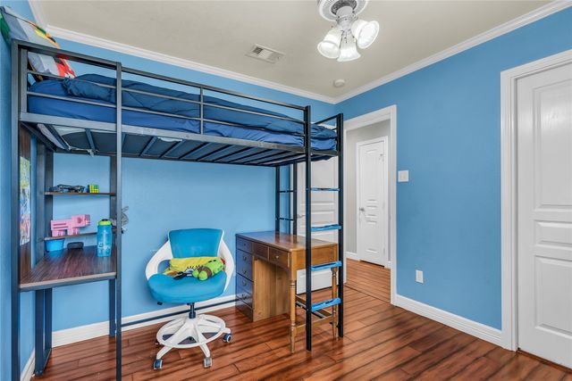 5613 Landsdown Drive, Waco, TX 76708