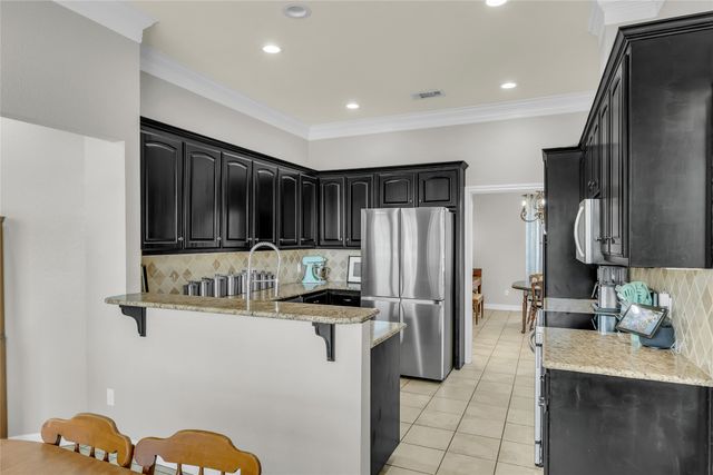 5613 Landsdown Drive, Waco, TX 76708