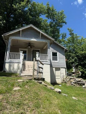 818 1st Avenue, Frankfort, KY 40601