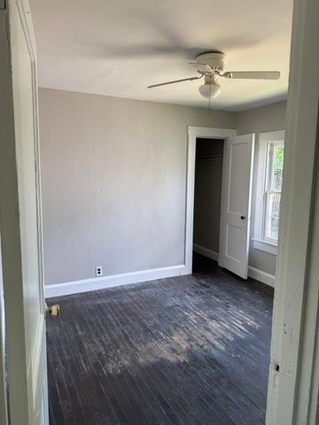 818 1st Avenue, Frankfort, KY 40601