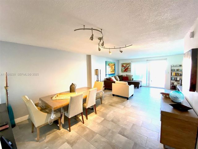 400 Golden Isles Dr 6, Hallandale Beach, FL 33009