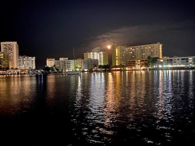 400 Golden Isles Dr 6, Hallandale Beach, FL 33009