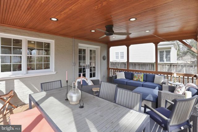 6020 20TH ST N, Arlington, VA 22205