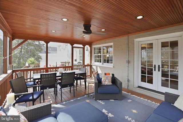 6020 20TH ST N, Arlington, VA 22205