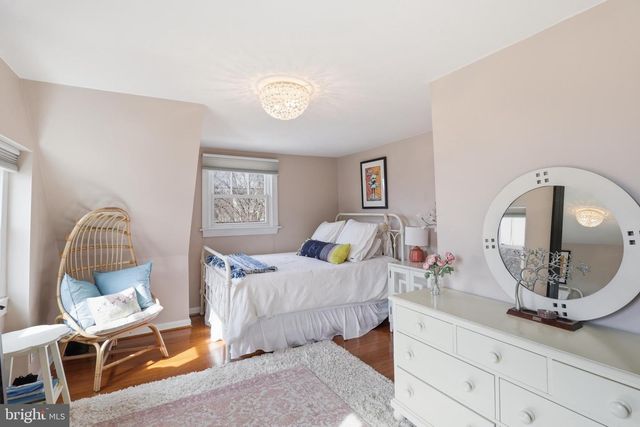 6020 20TH ST N, Arlington, VA 22205