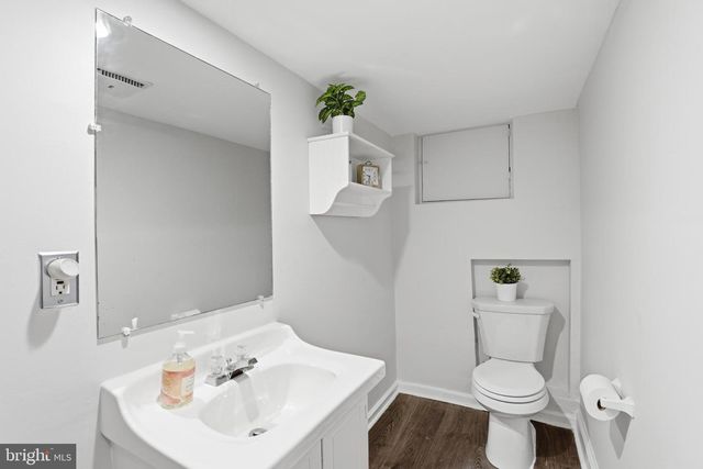 6020 20TH ST N, Arlington, VA 22205