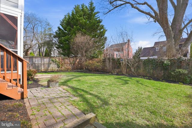 6020 20TH ST N, Arlington, VA 22205