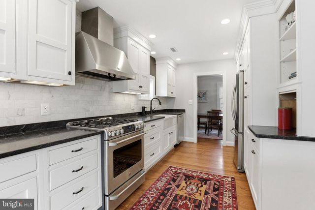 6020 20TH ST N, Arlington, VA 22205