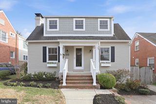 6020 20TH ST N, Arlington, VA 22205