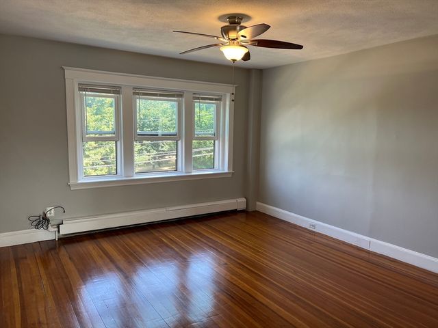 235 Washington Ave 3, Winthrop, MA 02152