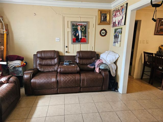 121 Norview Drive, Houston, TX 77022