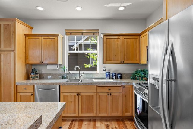 3281 NW Bungalow Drive, Bend, OR 97703