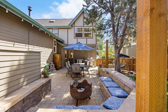 3281 NW Bungalow Drive, Bend, OR 97703