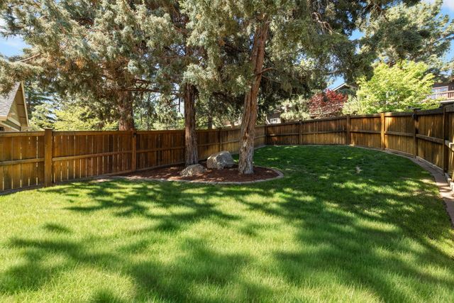 3281 NW Bungalow Drive, Bend, OR 97703