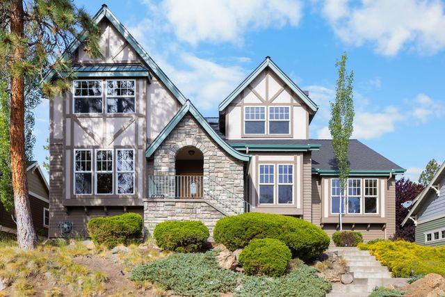 3281 NW Bungalow Drive, Bend, OR 97703