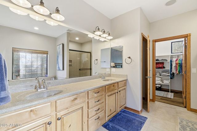 400 N MADRON Lane, Show Low, AZ 85901